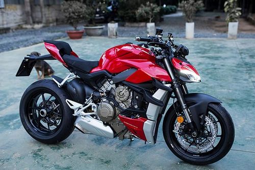 Dân chơi Hưng Yên 'tậu' Ducati Streetfighter V4 cả tỷ đồng