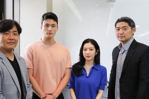 Đọc kịch bản 'Double Patty': Irene (Red Velvet) đẹp đôi bên 'tình địch' của Ong Seong Woo