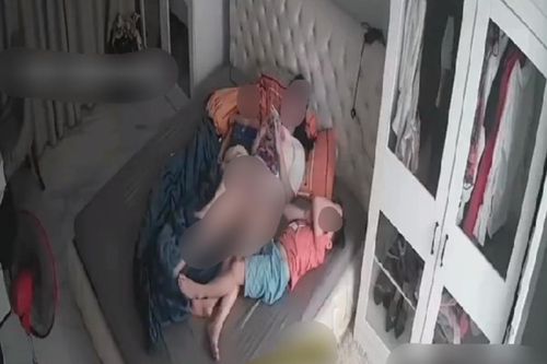 Người phụ nữ bán khỏa thân để các bé trai và bé gái đụng chạm 'nơi nhạy cảm' lên tiếng: 'Không đúng sự thật, tôi đã nhờ công an vào cuộc'