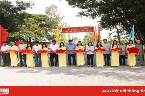 Chợ Mới biểu dương, tôn vinh những điển hình tiên tiến trong phong trào thi đua yêu nước