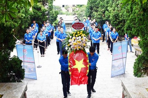 Phát động Chiến dịch 'Kỳ nghỉ hồng' năm 2020