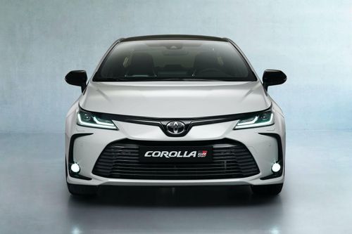 Toyota Corolla Altis bản thể thao ở châu Âu có gì lạ?