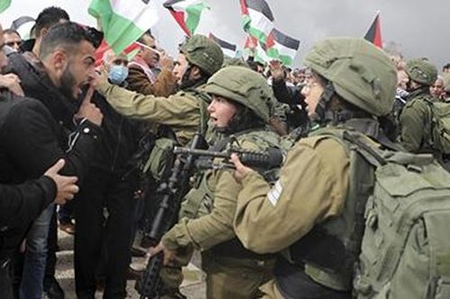 Vì sao Israel phải hoãn sát nhập Bờ Tây?