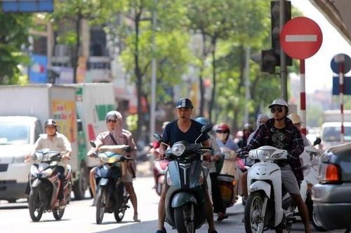 Dự báo thời tiết: Bắc bộ lại nắng nóng gay gắt kéo dài
