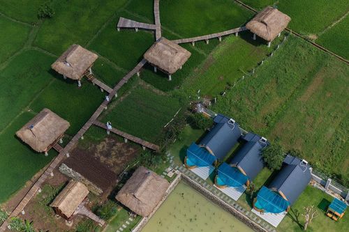 Khu du lịch không phép mọc lên giữa ruộng