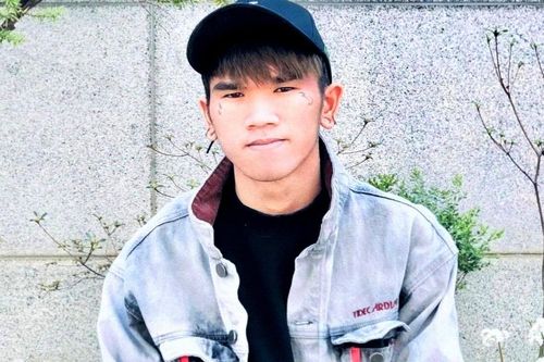 Việt kiều Hàn Quốc gây chú ý với ca khúc có cấu trúc lạ