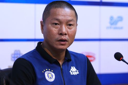 HLV Chu Đình Nghiêm: 'Công Phượng hay hơn hồi còn đá ở HAGL'