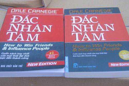 Góc nhìn 365: Cuộc chiến sách giả