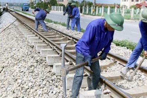 Công nghệ nào cho an toàn đường sắt?