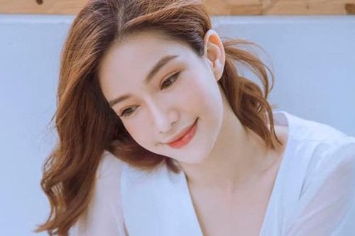 Phản ứng của Lưu Đê Ly trước tin đồn quỵt nợ, bị vây đánh ở phố Mã Mây