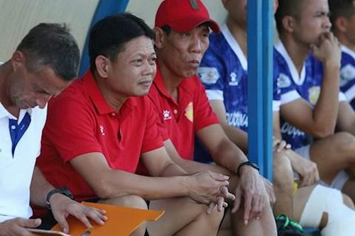 Sau trận hòa Bình Dương, huấn luyện viên Nam Định khá hài lòng về công tác trọng tài