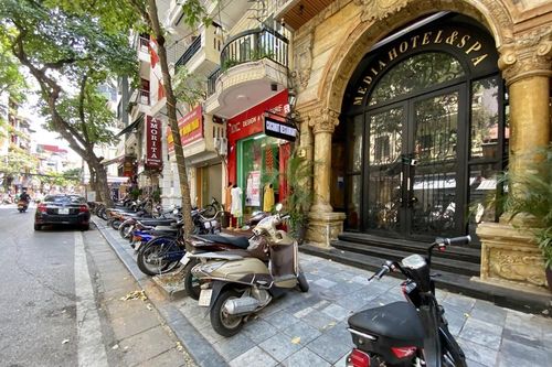 Khách sạn Hà Nội vẫn ngấm đòn vì COVID-19