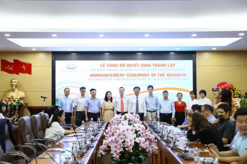 Ra mắt 4 nhóm nghiên cứu mạnh