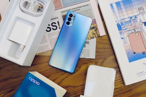Trên tay nhanh OPPO Reno4 tại Việt Nam: Mặt lưng nhám thích tay, có sạc nhanh 30W!