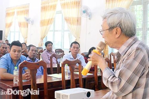 Tuyên truyền, tư vấn pháp luật miễn phí cho trên 300 người dân
