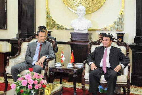 Tổng lãnh sự Canada tại TP Hồ Chí Minh thăm và làm việc tại Lâm Đồng