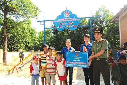 Bản Chùa vươn tới cuộc sống ấm no