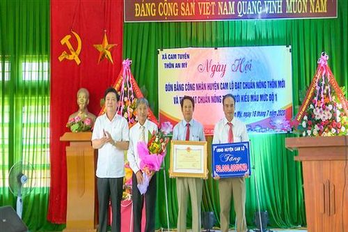 Cam Lộ: 10 khu dân cư được công nhận đạt chuẩn nông thôn mới kiểu mẫu