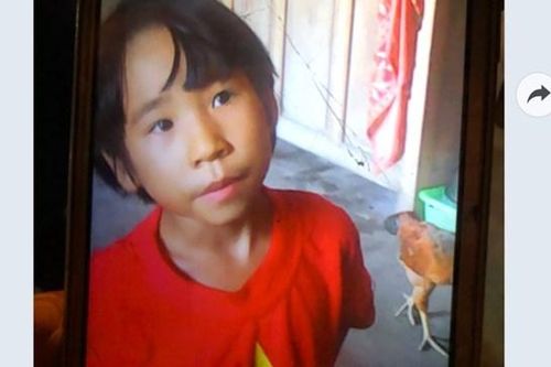 Quảng Bình: Tìm thấy bé gái 7 tuổi bị lạc ở bờ biển Nhật Lệ