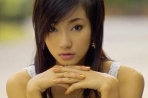 Sao nữ Thái Lan qua đời ở tuổi 33 sau thời gian phải ăn xin kiếm sống
