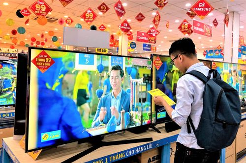 Nhiều mẫu TV 55 inch 4K giảm giá hàng chục triệu đồng