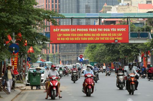 Hà Nội: Rực rỡ cờ hoa trước thềm Đại hội Đảng các cấp tiến tới Đại hội toàn quốc lần thứ XIII của Đảng