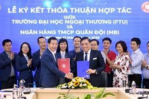 MB ký kết thỏa thuận hợp tác toàn diện với Trường Đại học Ngoại thương
