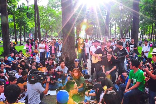 Trọn tấm lòng với thành phố nghĩa tình