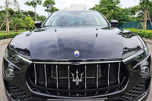 Maserati Levante chạy 7 tháng, đại gia Sài Gòn 'bay' tỷ đồng