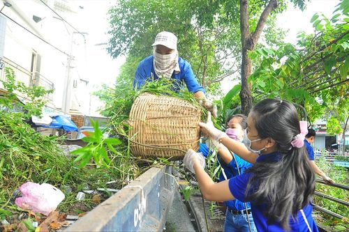 Chiến dịch hè góp phần xây dựng nông thôn mới