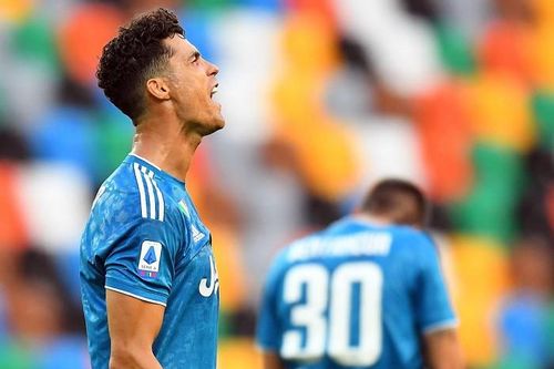 Thua ngược, Juventus lỡ cơ hội vô địch sớm