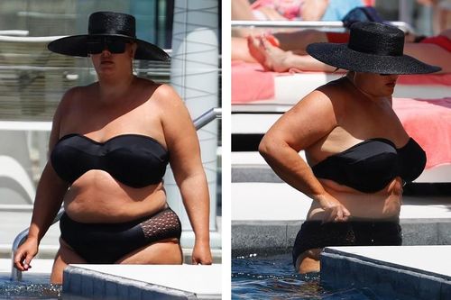 'Nàng béo' Gemma Collins tự tin diện bikini sau khi giảm gần 20kg
