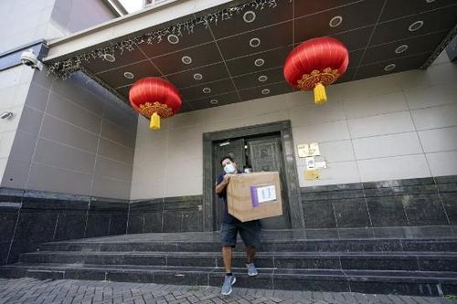 Bỏ ngoài tai yêu cầu của Mỹ, lãnh sự quán Trung Quốc quyết không đóng cửa