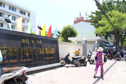 Bệnh nhân nghi nhiễm COVID - 19 tại Đà Nẵng phải thở máy