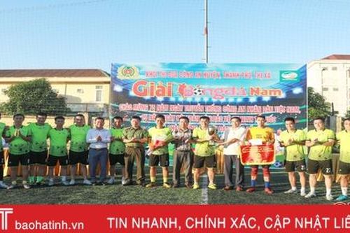 Công an Hương Sơn vô địch Giải Bóng đá nam Khối thi đua công an các huyện, thị, thành