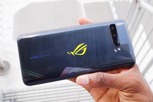 Cận cảnh smartphone mạnh bậc nhất thế giới, pin 6.000 mAh, giá từ 15,52 triệu