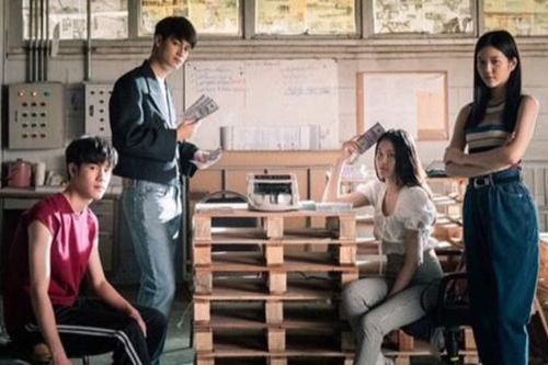 Trailer 'Bad Genius The Series': Hé lộ phương thức gian lận thi cử đơn giản mà hiệu quả hơn tổ hợp phím đàn trong phiên bản điện ảnh