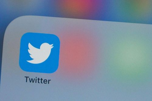 Hơn 1.000 người có thể thực hiện được các vụ hack tồi tệ ở Twitter