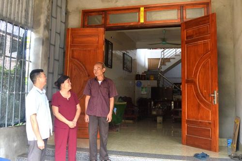Chung tay xây dựng nhà ở cho người có công