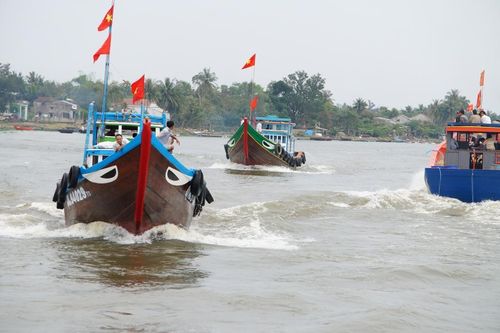 Bình yên những chuyến tàu ra khơi