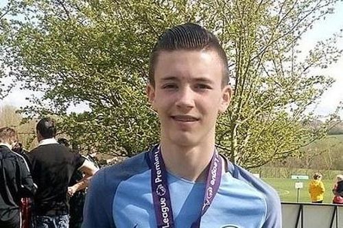 Man City để mất cầu thủ ghi 600 bàn ở cấp độ trẻ về tay MU