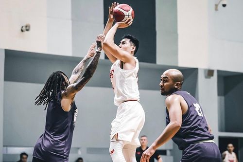 Nam chính 'Người ấy là ai' và dàn hot boy bóng rổ cao trên 1,90 m