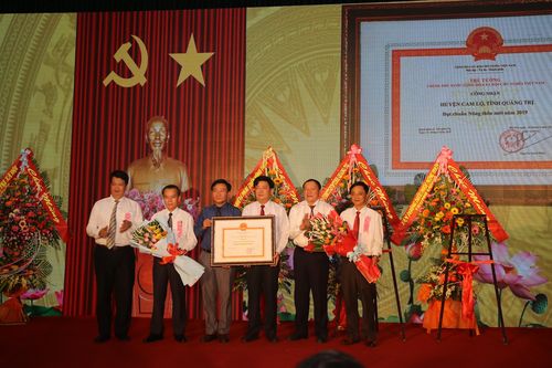 Cam Lộ - huyện đạt chuẩn nông thôn mới đầu tiên ở Quảng Trị