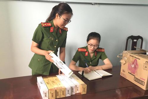 Xử lý 2 vụ tàng trữ thuốc lá lậu