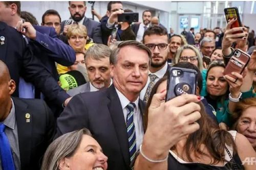 Facebook, Twitter xóa tài khoản những nhân vật có ảnh hưởng ủng hộ Tổng thống Brazil