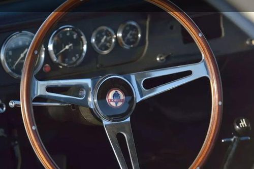 Ford Mustang 1965 giá đắt kỷ lục 3,85 triệu USD