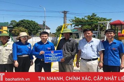 Tuổi trẻ ngành Tài chính tặng 4 khu vui chơi cho trẻ em Hà Tĩnh