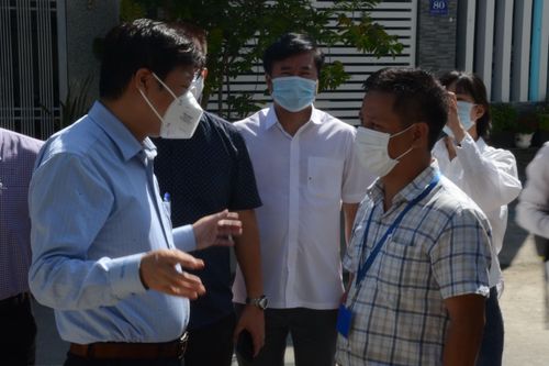 Đà Nẵng theo dõi sức khỏe dân trong khu vực có ca mắc COVID-19
