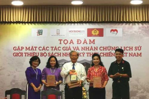 Tọa đàm giới thiệu giá trị bộ sách 'Nhật ký thời chiến Việt Nam'