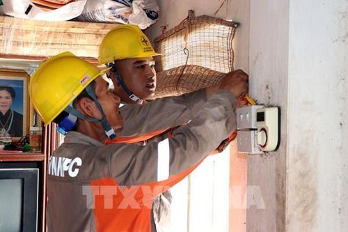 Sửa chữa điện sinh hoạt nông thôn cho gia đình chính sách